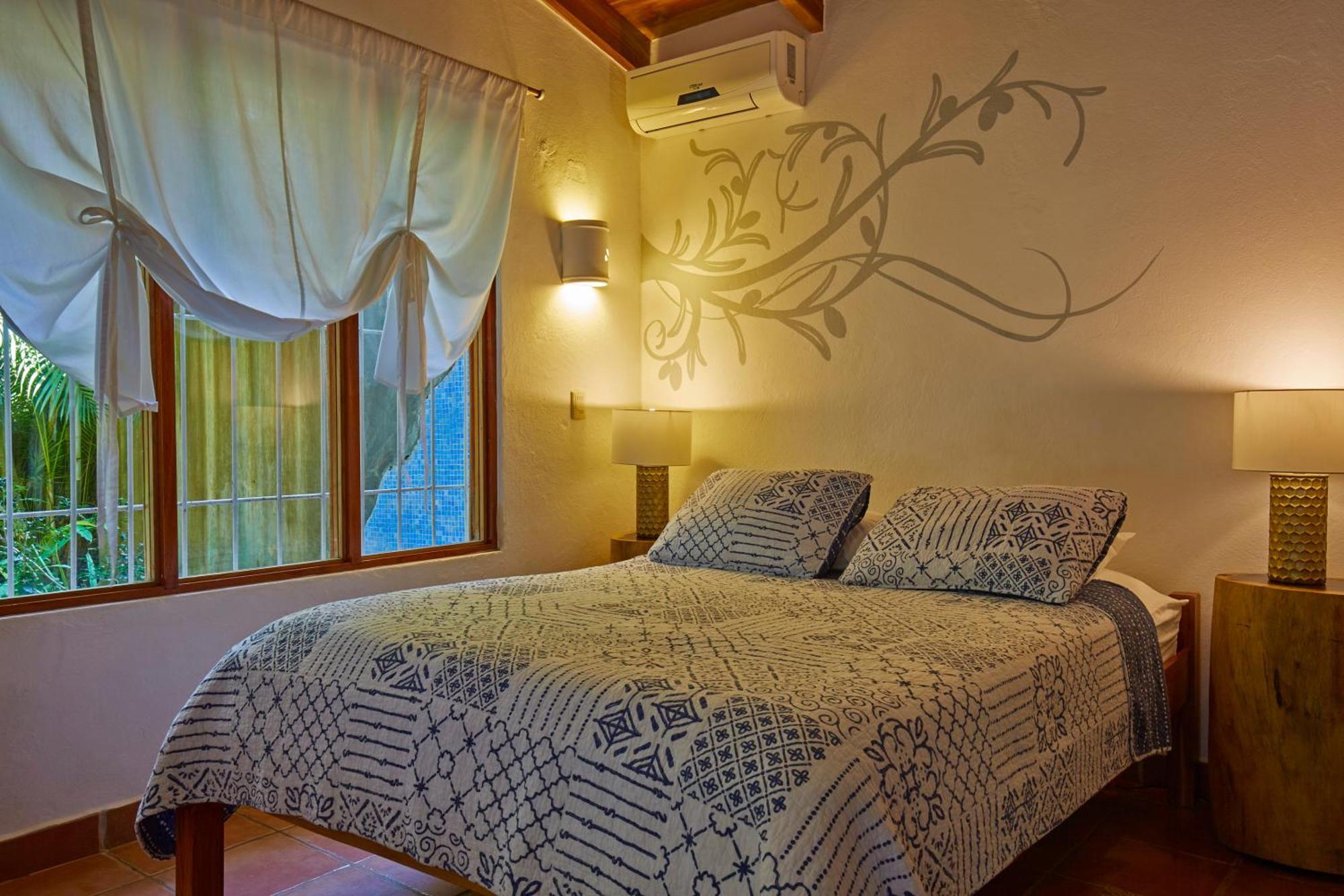 נוסארה Living Hotel מראה חיצוני תמונה