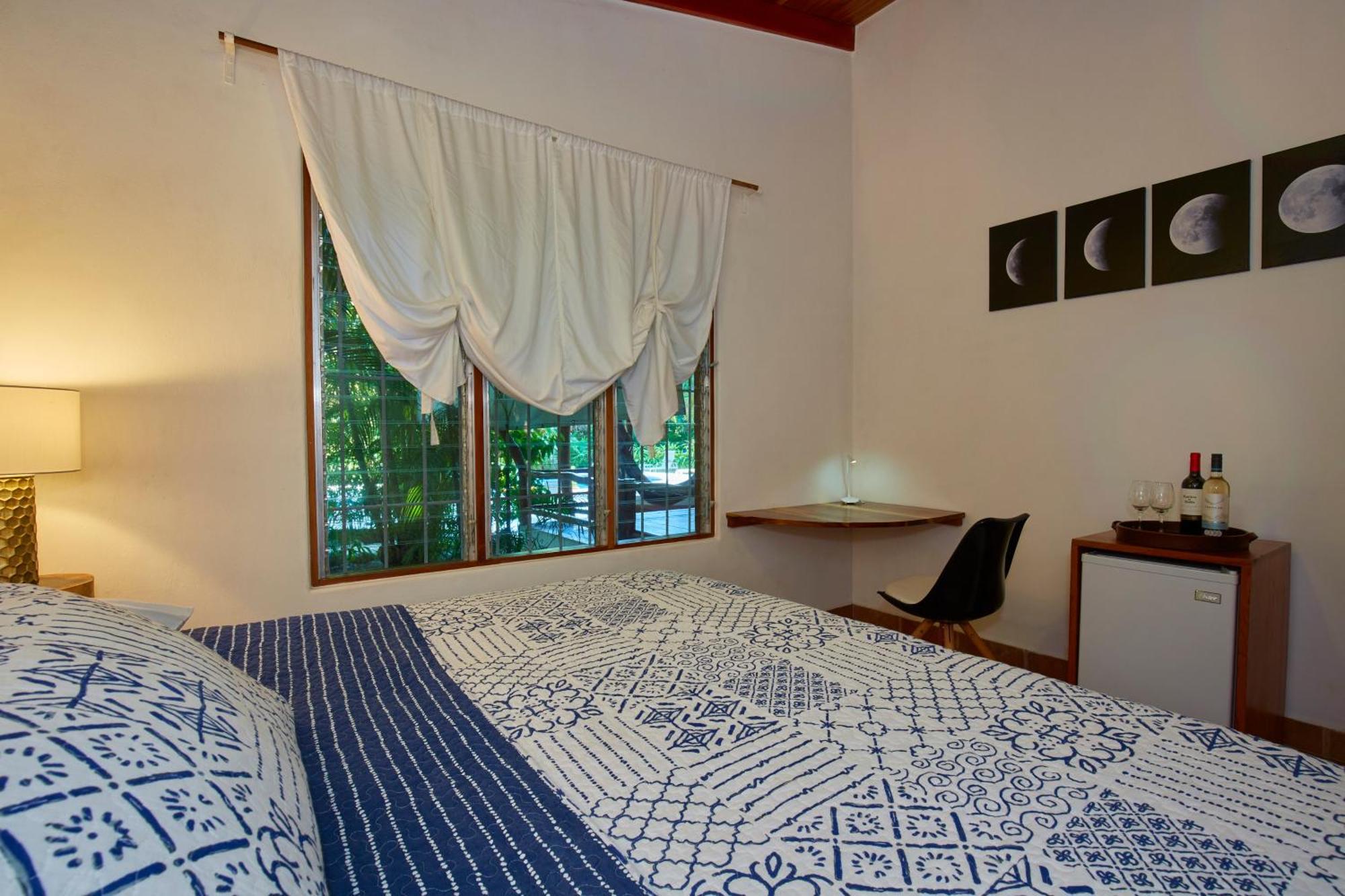 נוסארה Living Hotel חדר תמונה