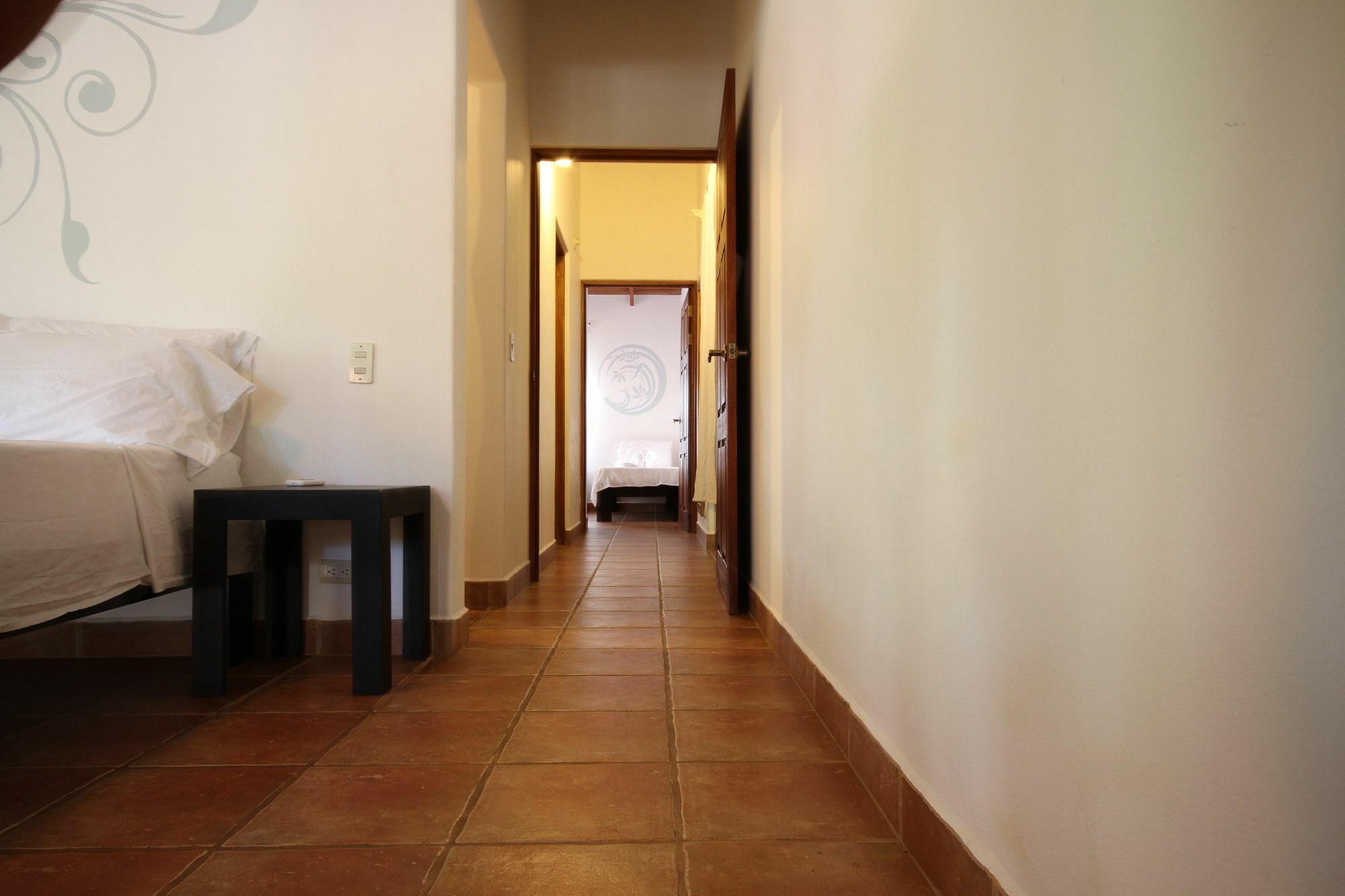נוסארה Living Hotel מראה חיצוני תמונה